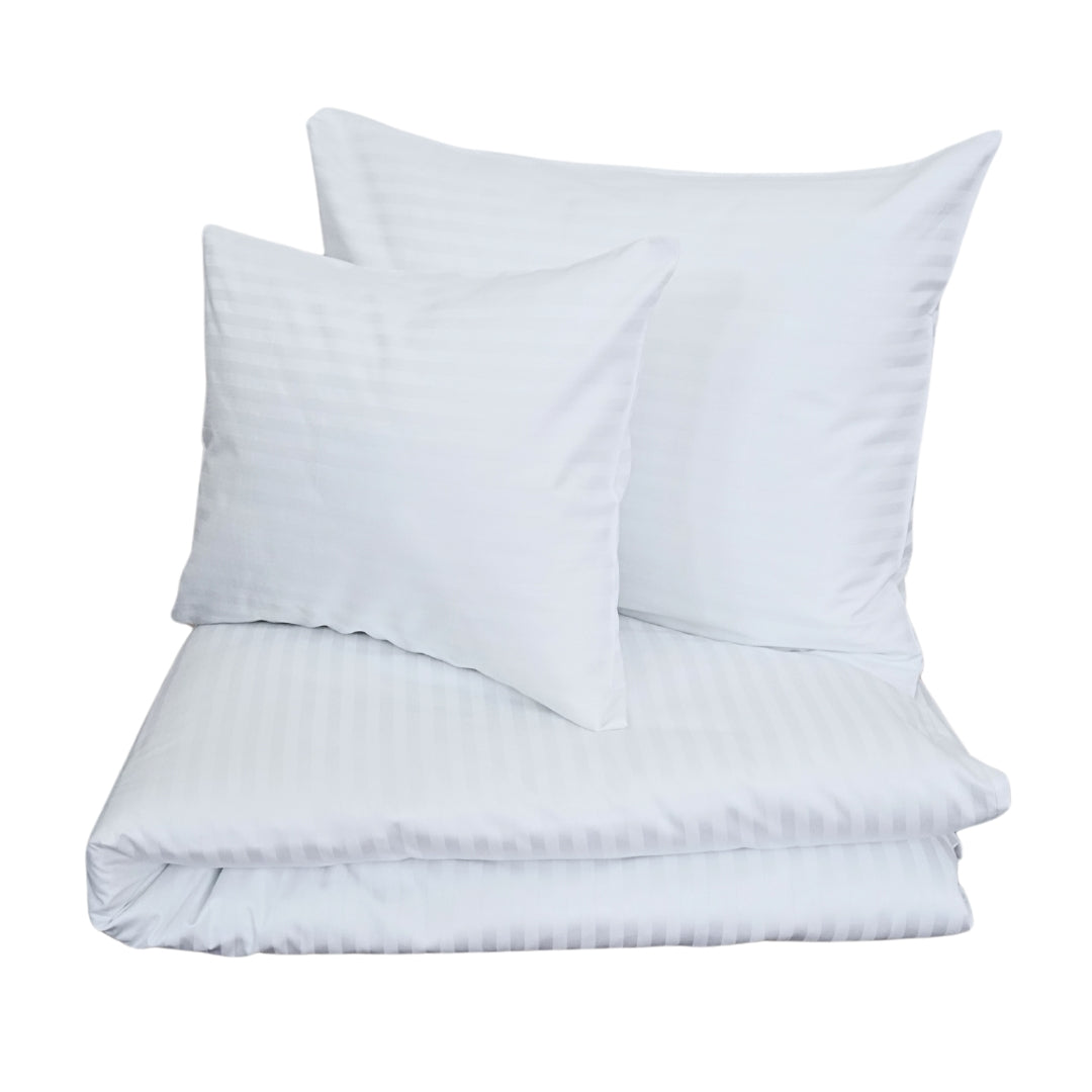 Hotel damaszt 1 cm csíkos ágyneműhuzat garnitúra 100% pamut - áthajtós - 3 db-os szett - 140 gr/m2 - csomagos