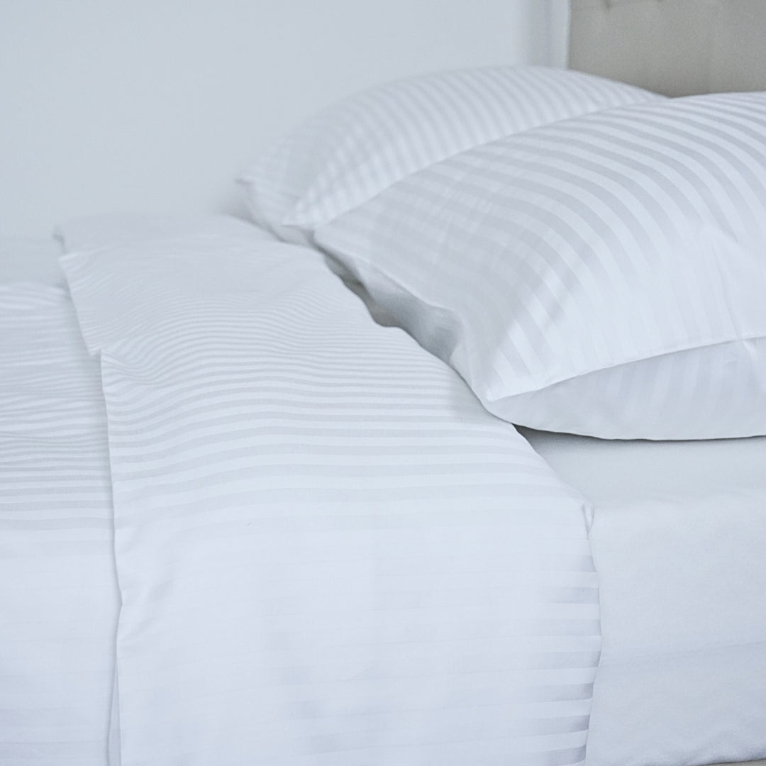 Hotel satin 1 cm striped bed sheet set 100% cotton - fitted - set of 2 - 140 gr/m2 - packaged