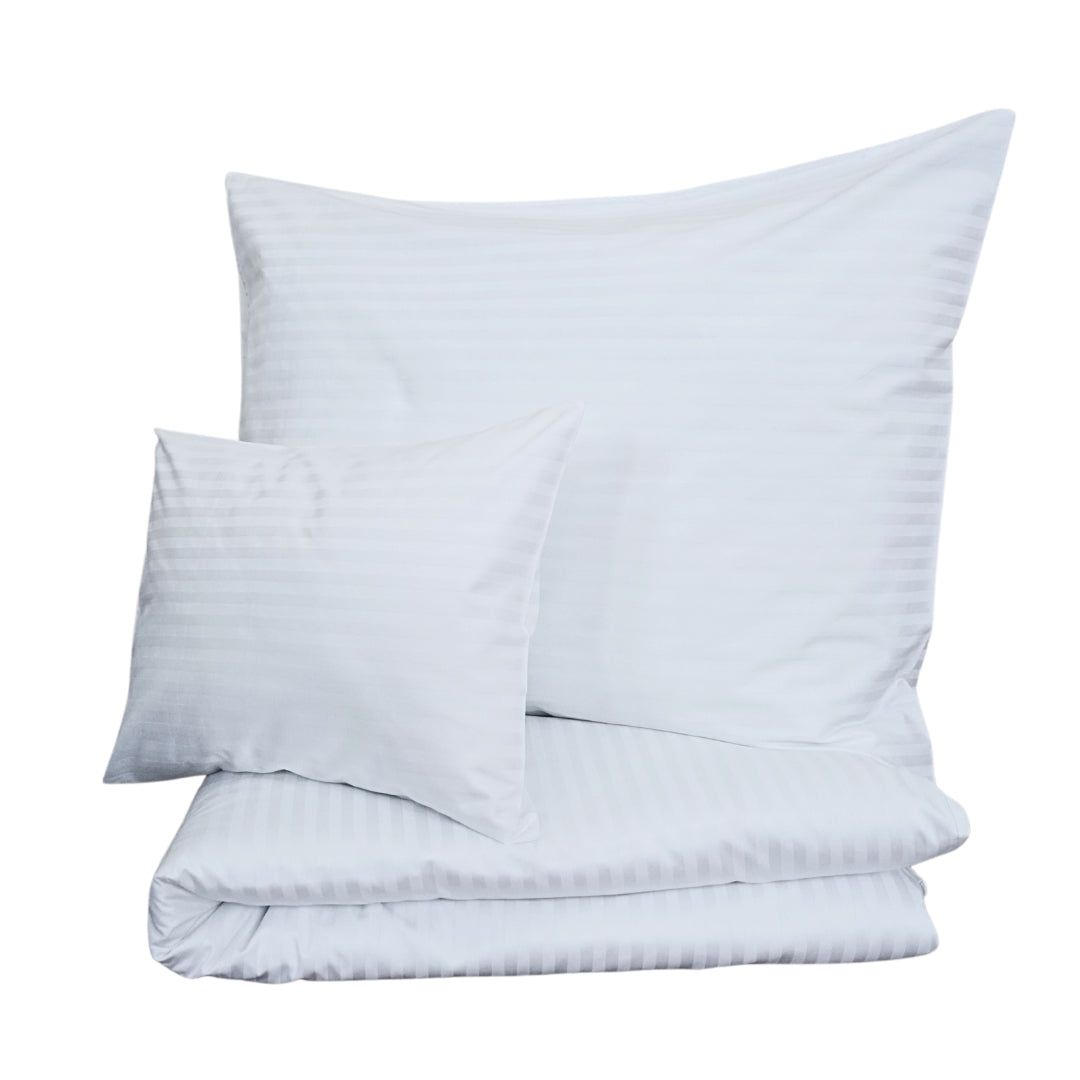 Hotel damaszt 1 cm csíkos ágyneműhuzat garnitúra 100% pamut - áthajtós - 3 db-os szett - 140 gr/m2 - csomagos