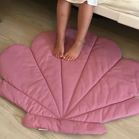 Shell children's play mat and blanket - mauve