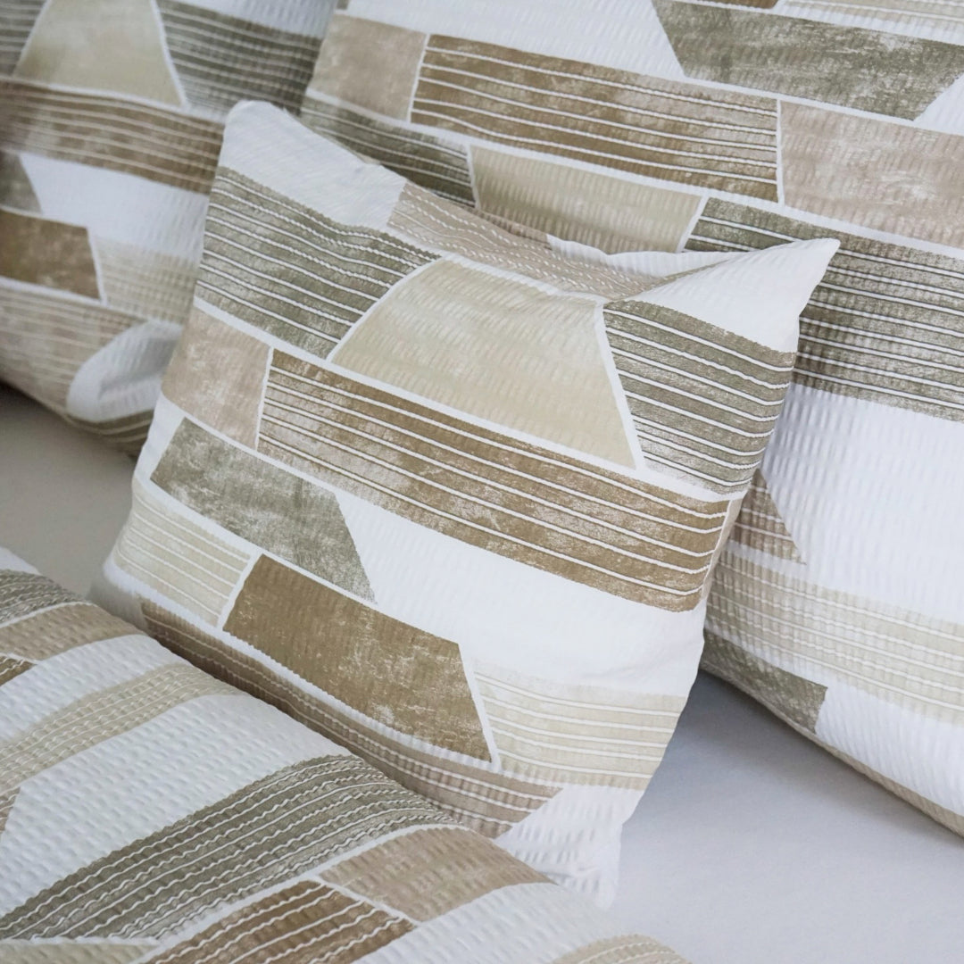 Krepp párnahuzat - Barna mintás