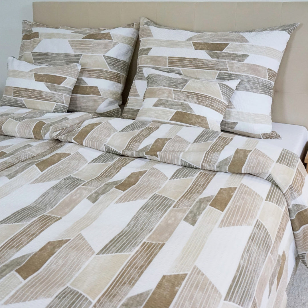 Krepp párnahuzat - Barna mintás