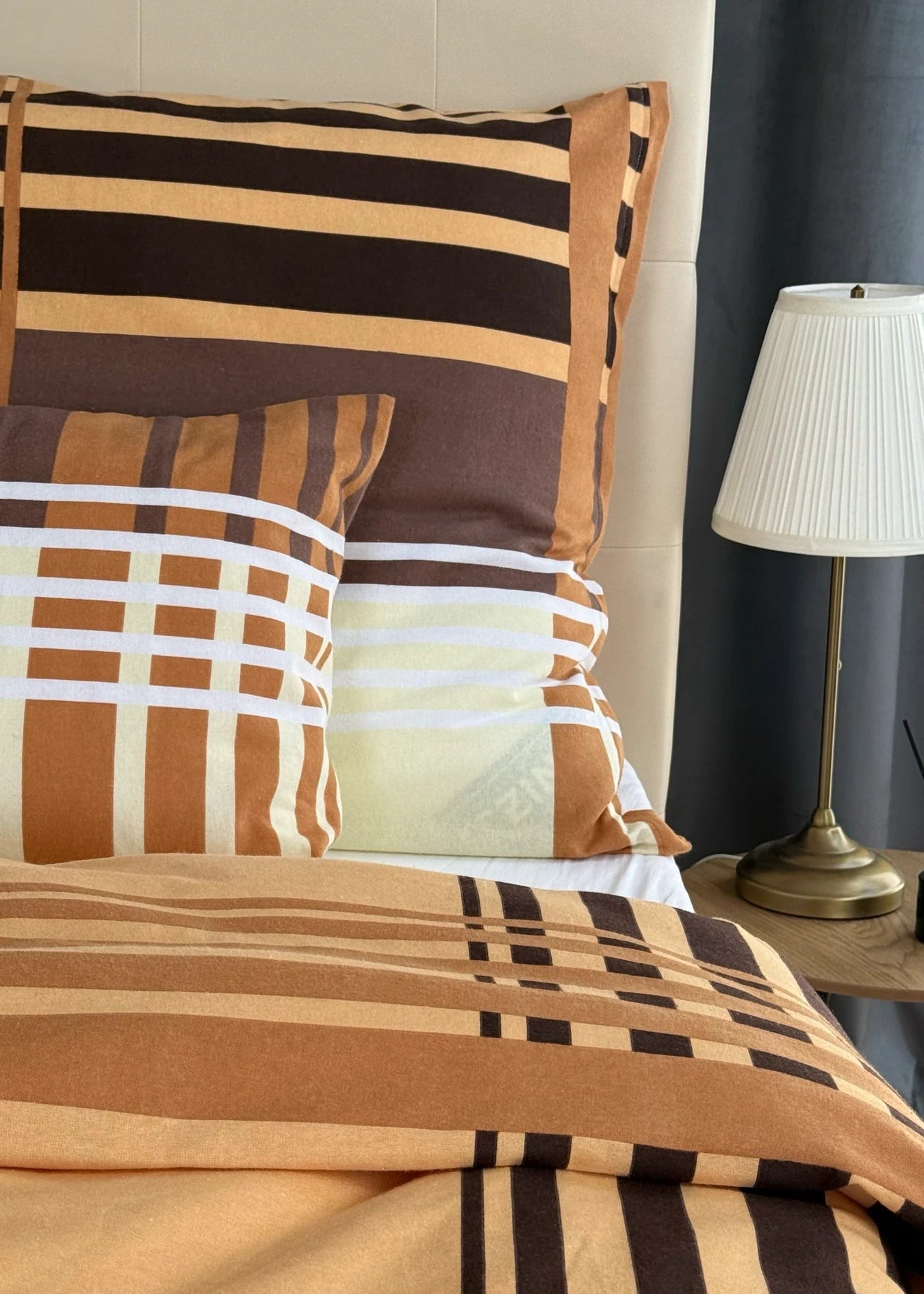Flannel bedding set - 3 pieces - Beige/white