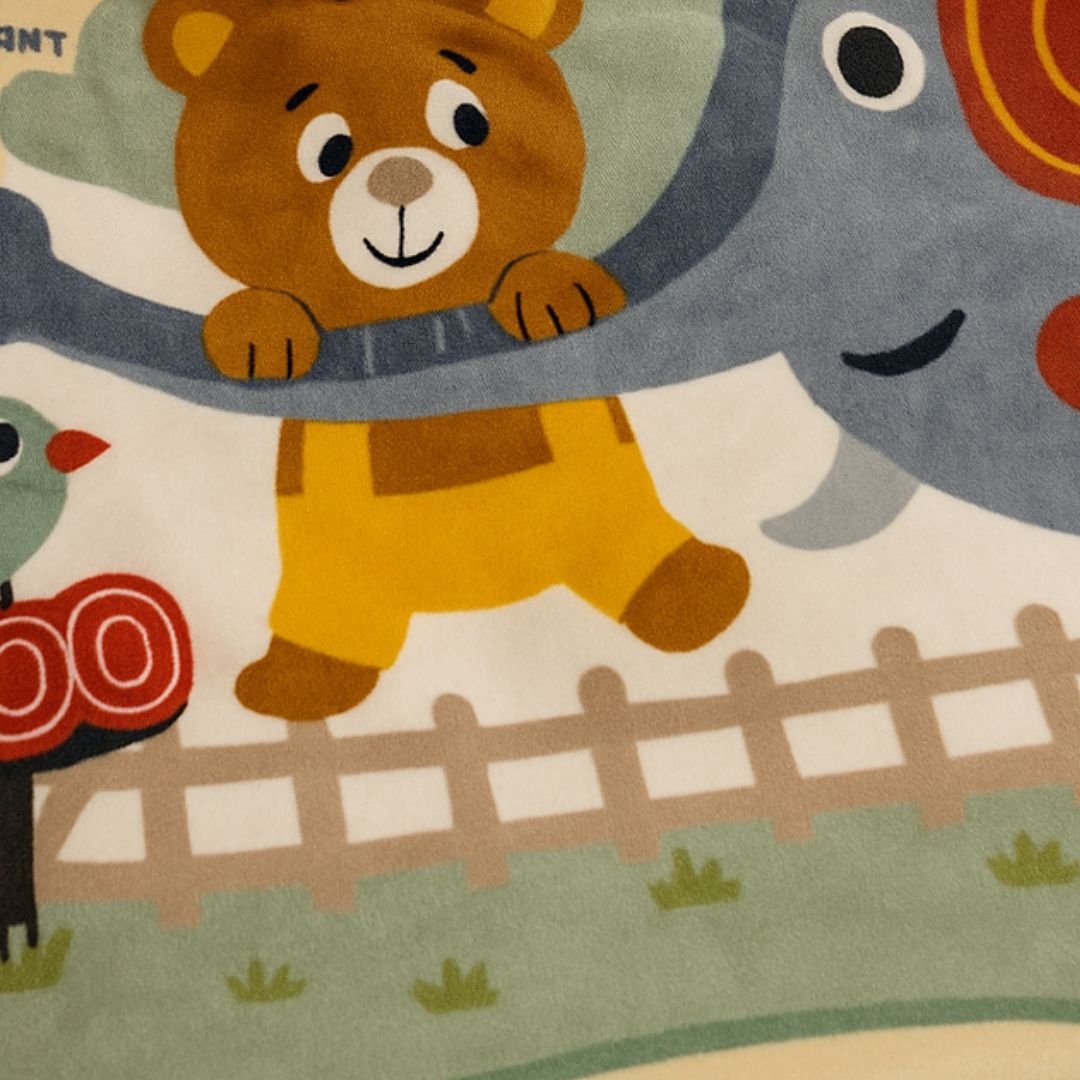 Zoo with elephant and teddy bear - children's blanket - 100x140 cm