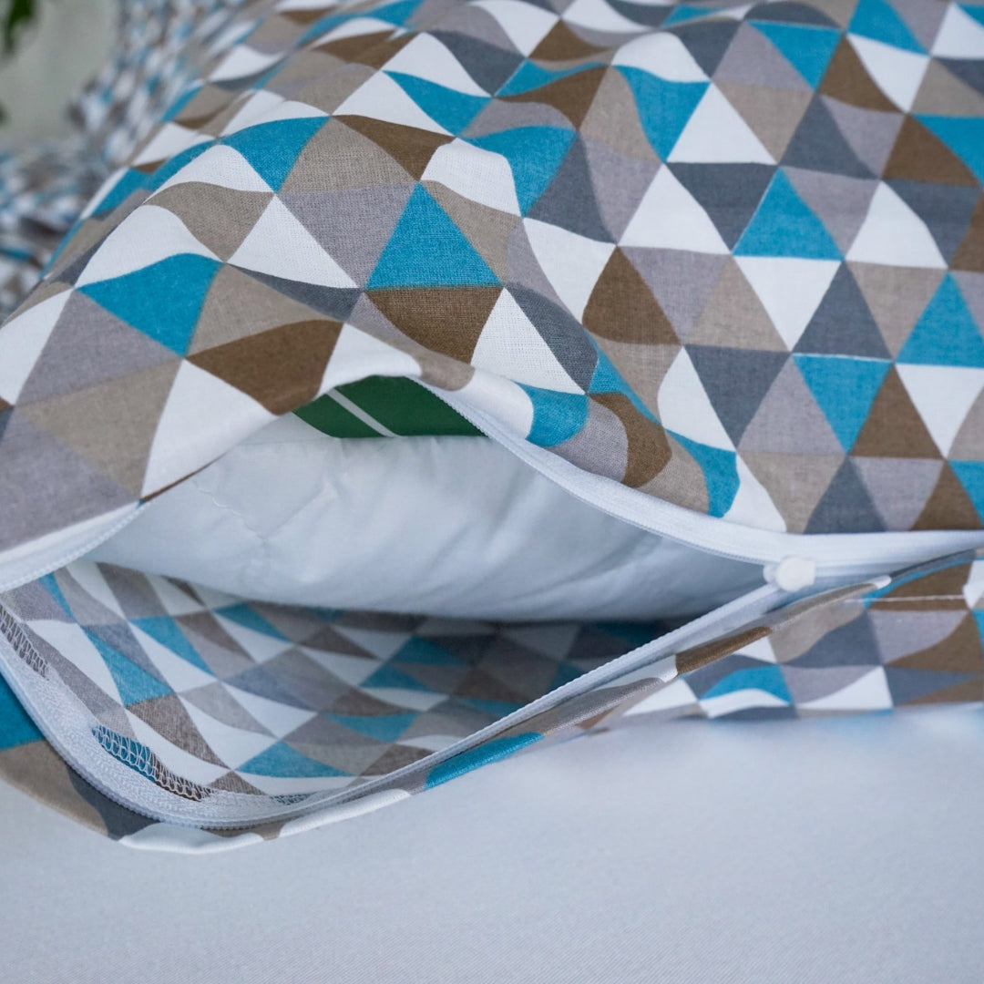 Cotton bed linen set - Blue triangle pattern