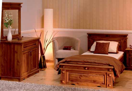 Queen - Antiker Bettrahmen aus Kiefernholz