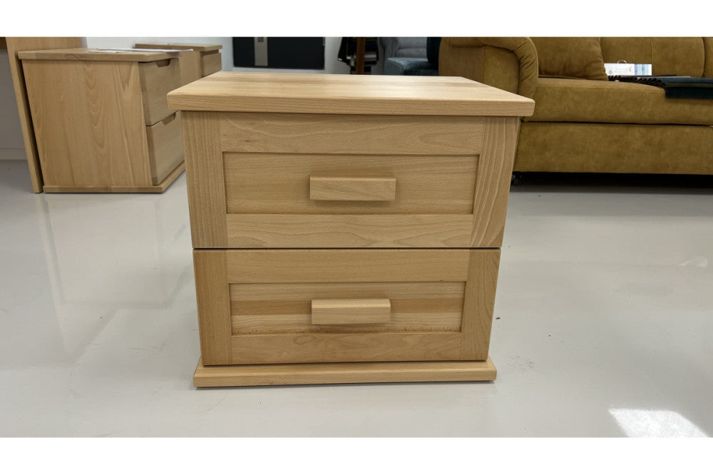Laura bükk éjjeliszekrény-két fiókos