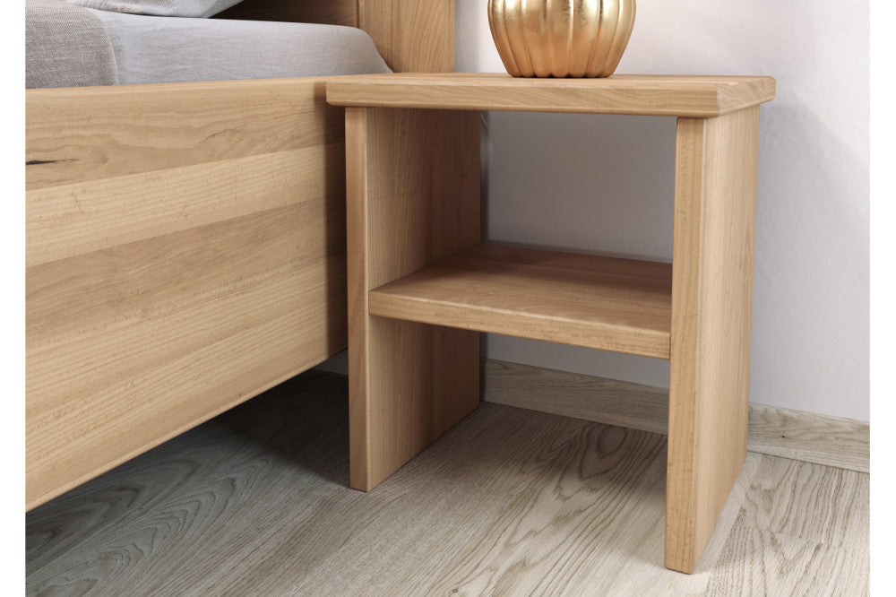 Monika bükk éjjeliszekrény