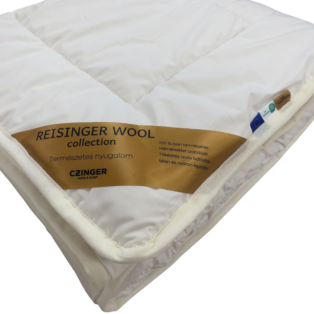 White - Wool 4-Season Duvet - decorated with trim - 140x200 cm