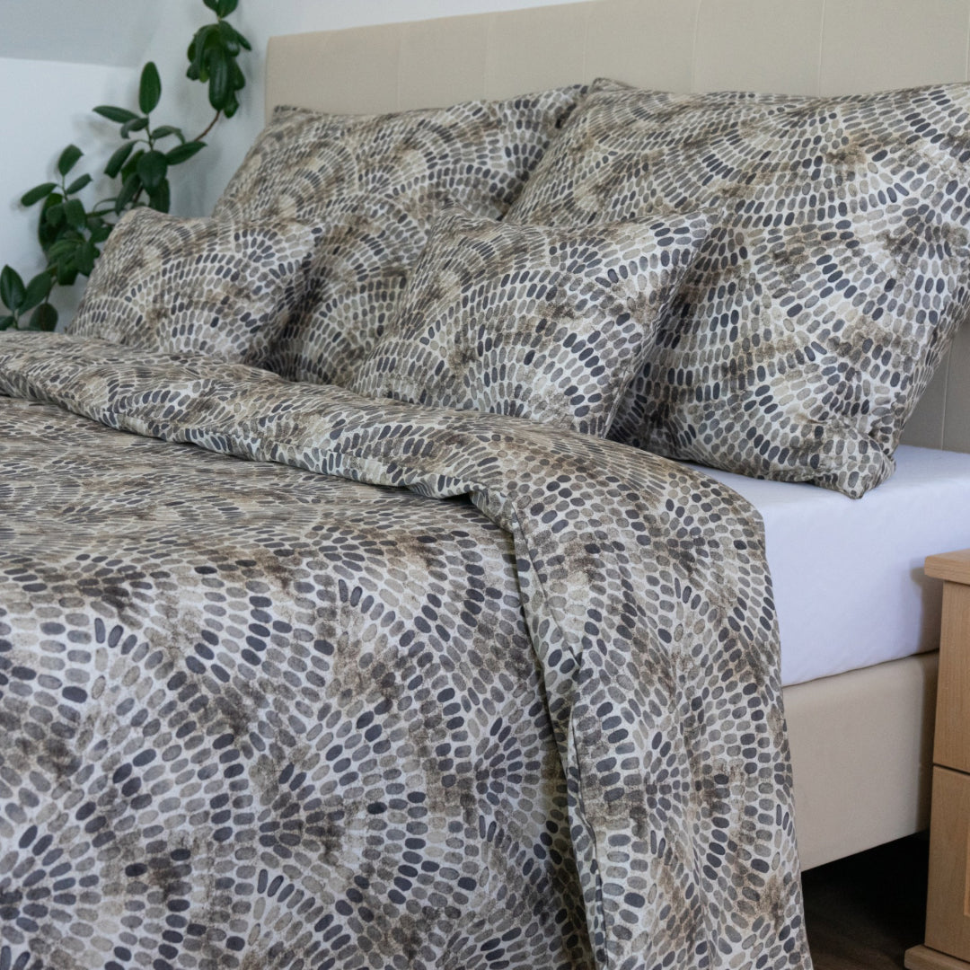 Nova Satin-Bettwäsche – modernes Design und Harmonie