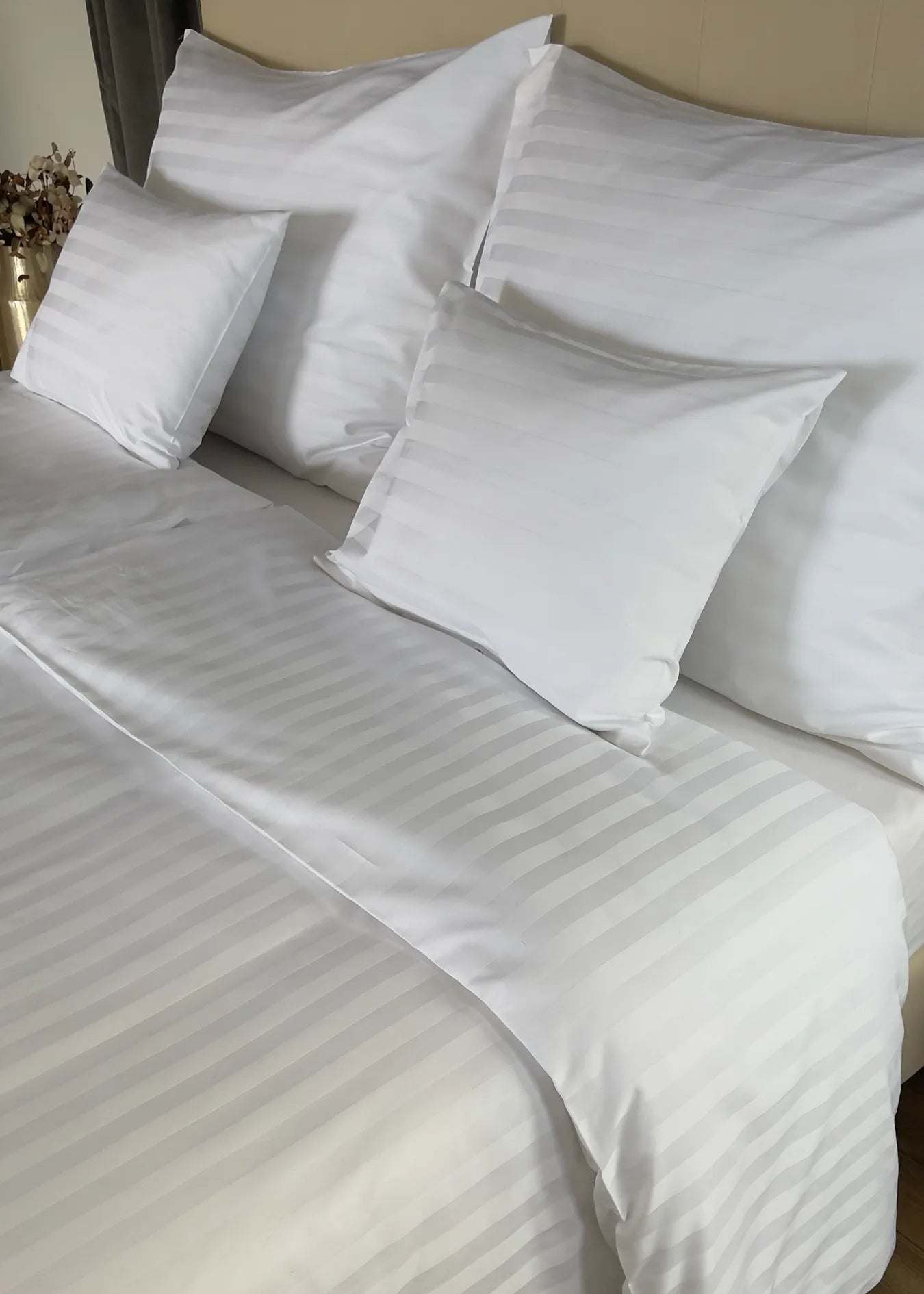 Prémium Damaszt Szatén Csíkos Ágyneműhuzat 2 cm – Hotel Minőség