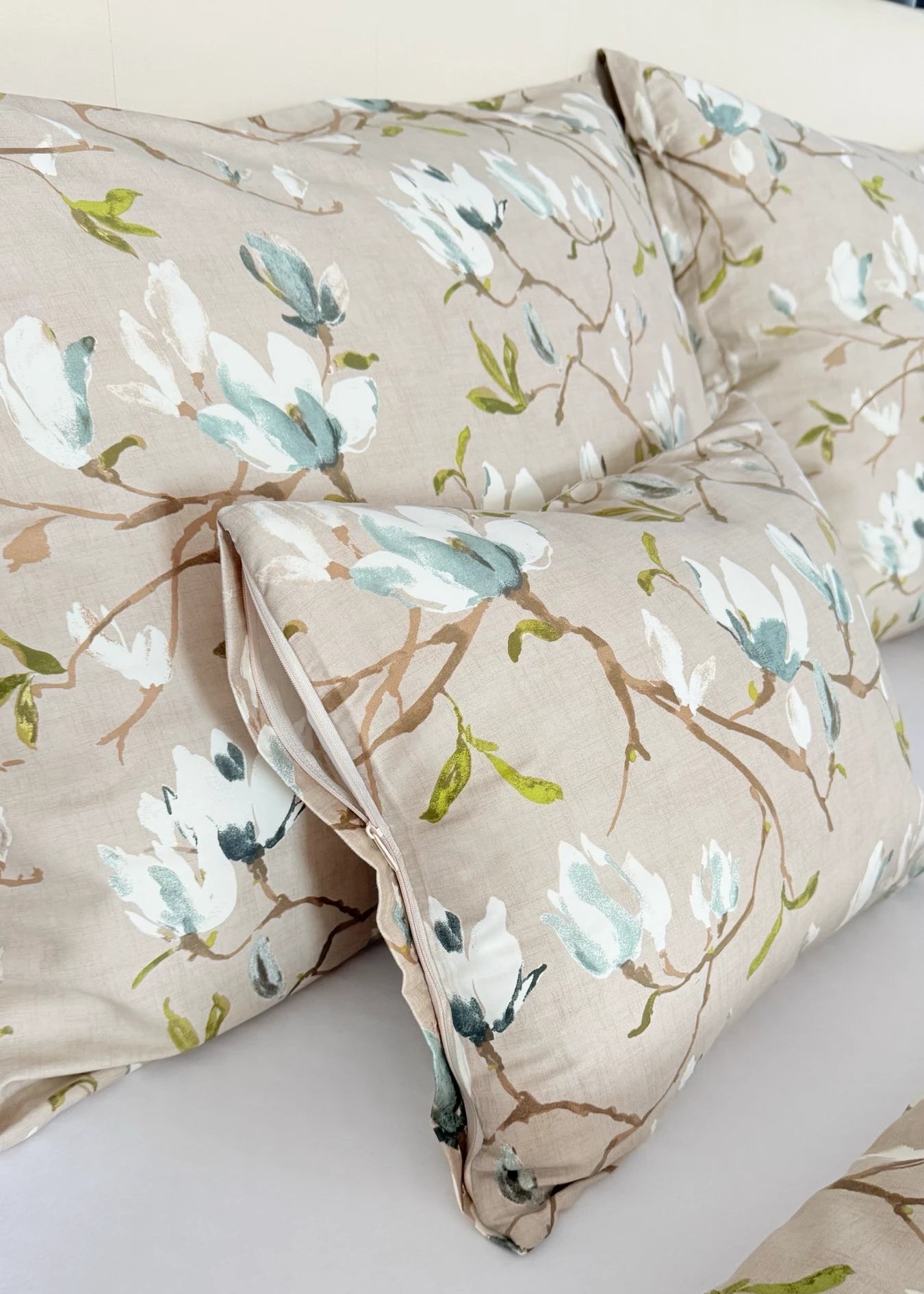 Mint solid satin bed linen set - TC 300