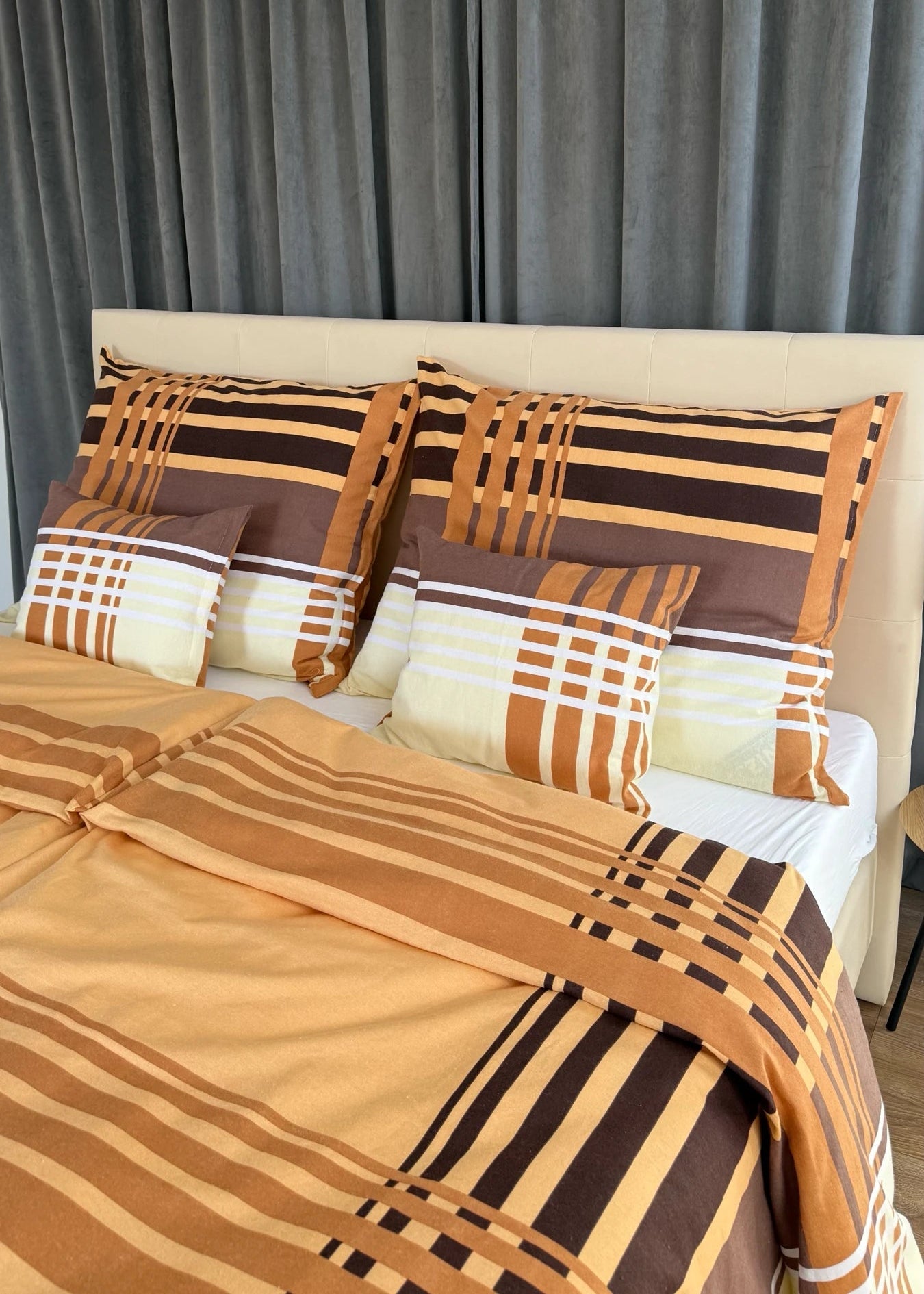 Flannel bedding set - 3 pieces - Beige/white