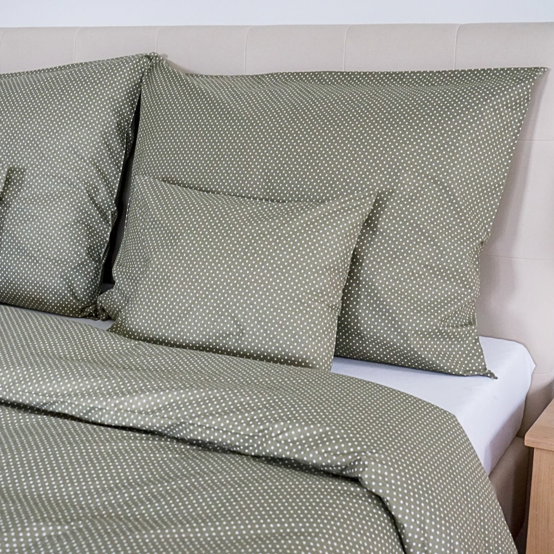 Olive Stars cotton duvet cover – a mood for peaceful nights