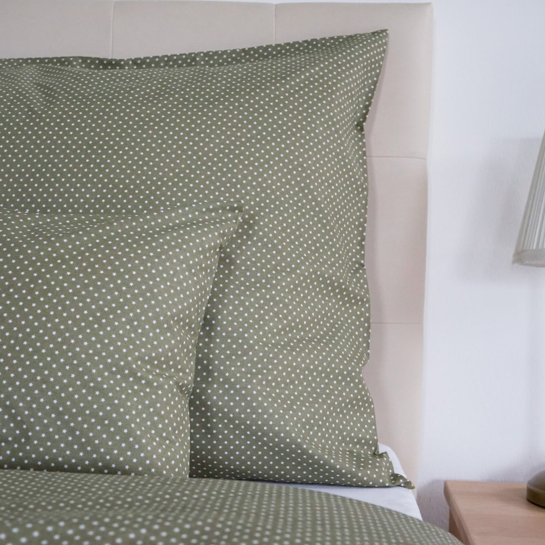 Olive Stars cotton duvet cover – a mood for peaceful nights