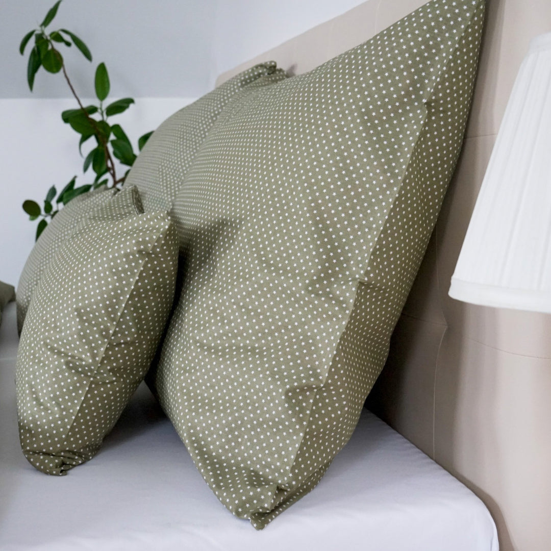 Olive Stars cotton duvet cover – a mood for peaceful nights