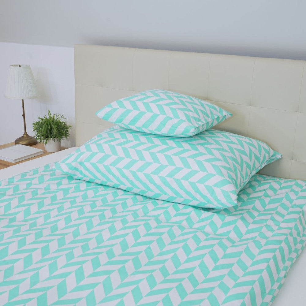 Cotton pillowcase - Turquoise and white pattern