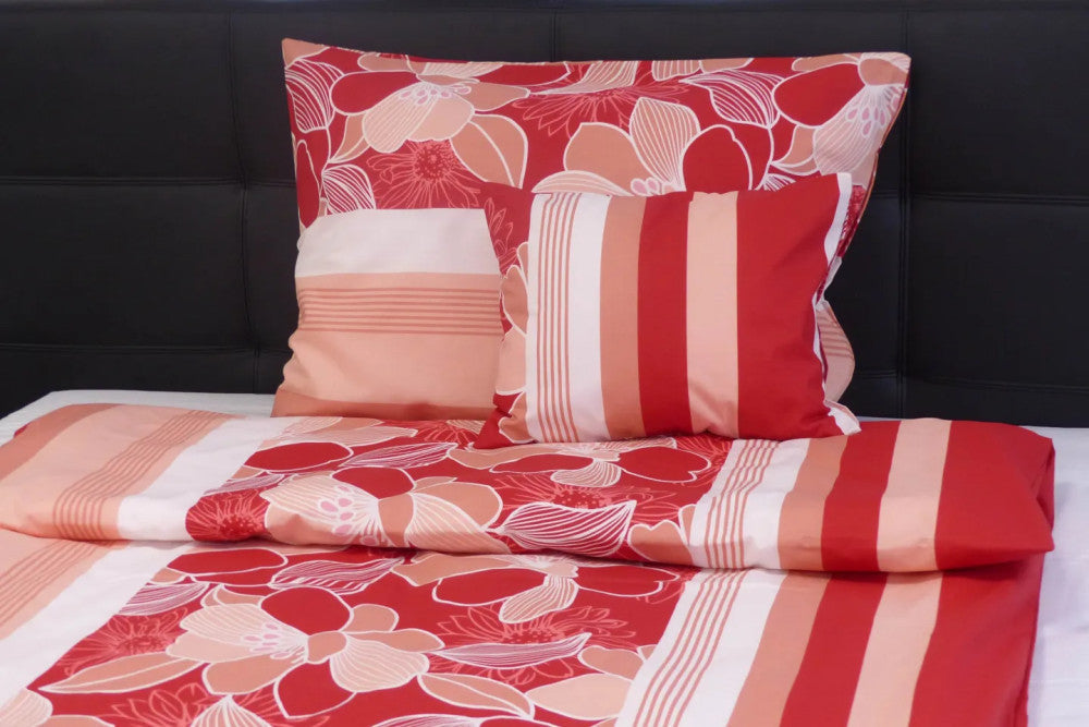 Coral Bloom Cotton Duvet Cover - vibrant floral elegance
