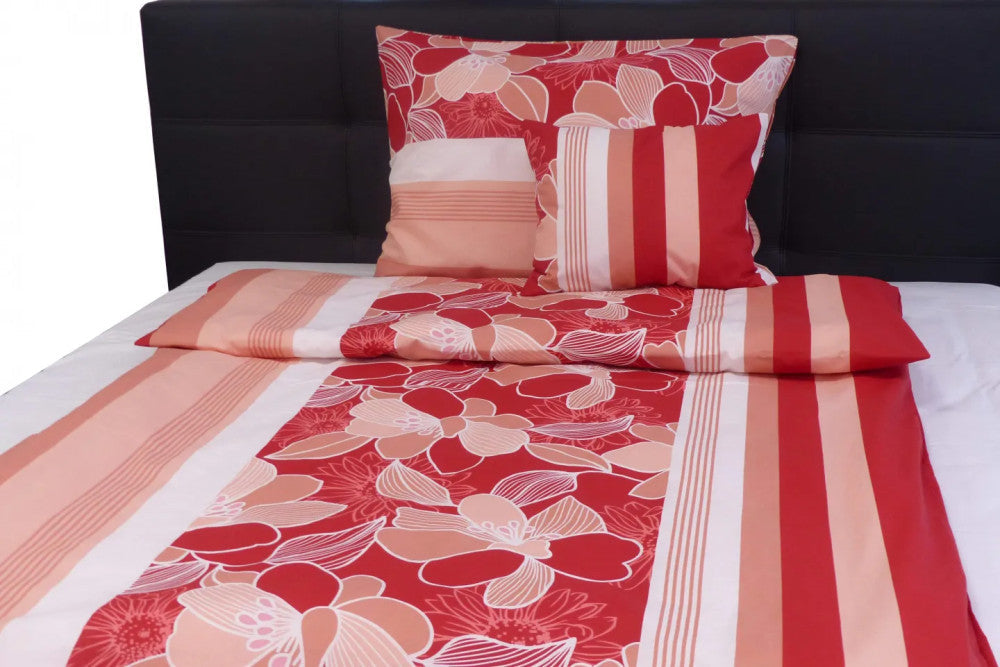 Coral Bloom Cotton Duvet Cover - vibrant floral elegance