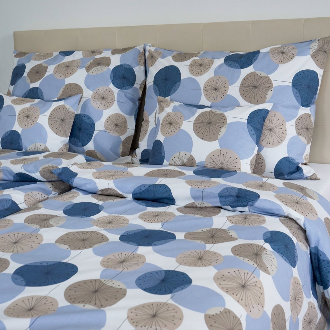 Azure Bloom Cotton Duvet Cover - Freshness and Elegance