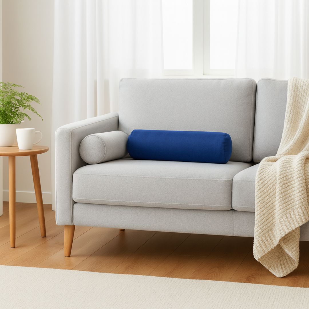 Sötétkék hengerpárna - betéttel - 40x15 cm