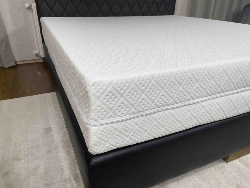 Comfort Medium - HR - Premium medium-firm cold foam mattress - customizable height (15-30 cm)