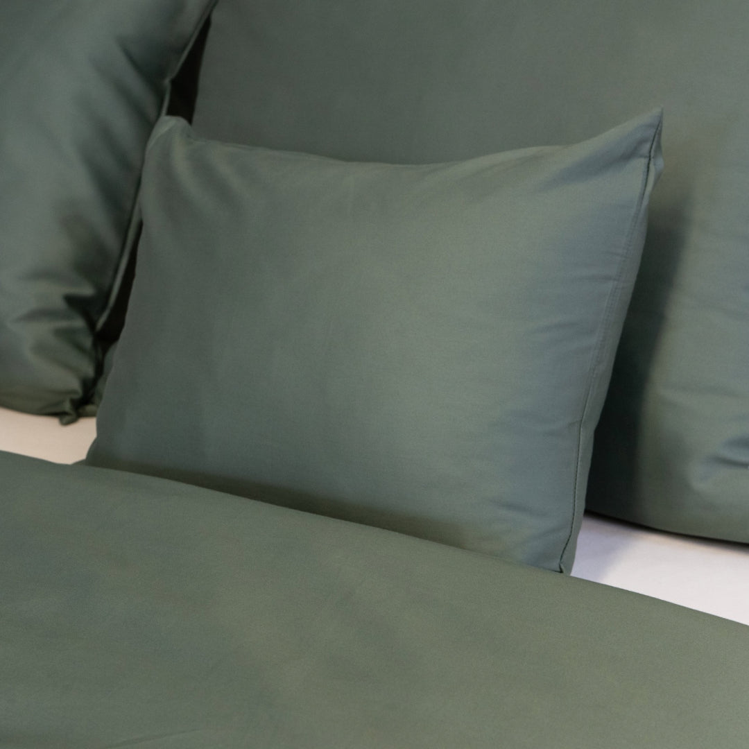 Forest satin duvet cover – deep tranquility with naturalness
