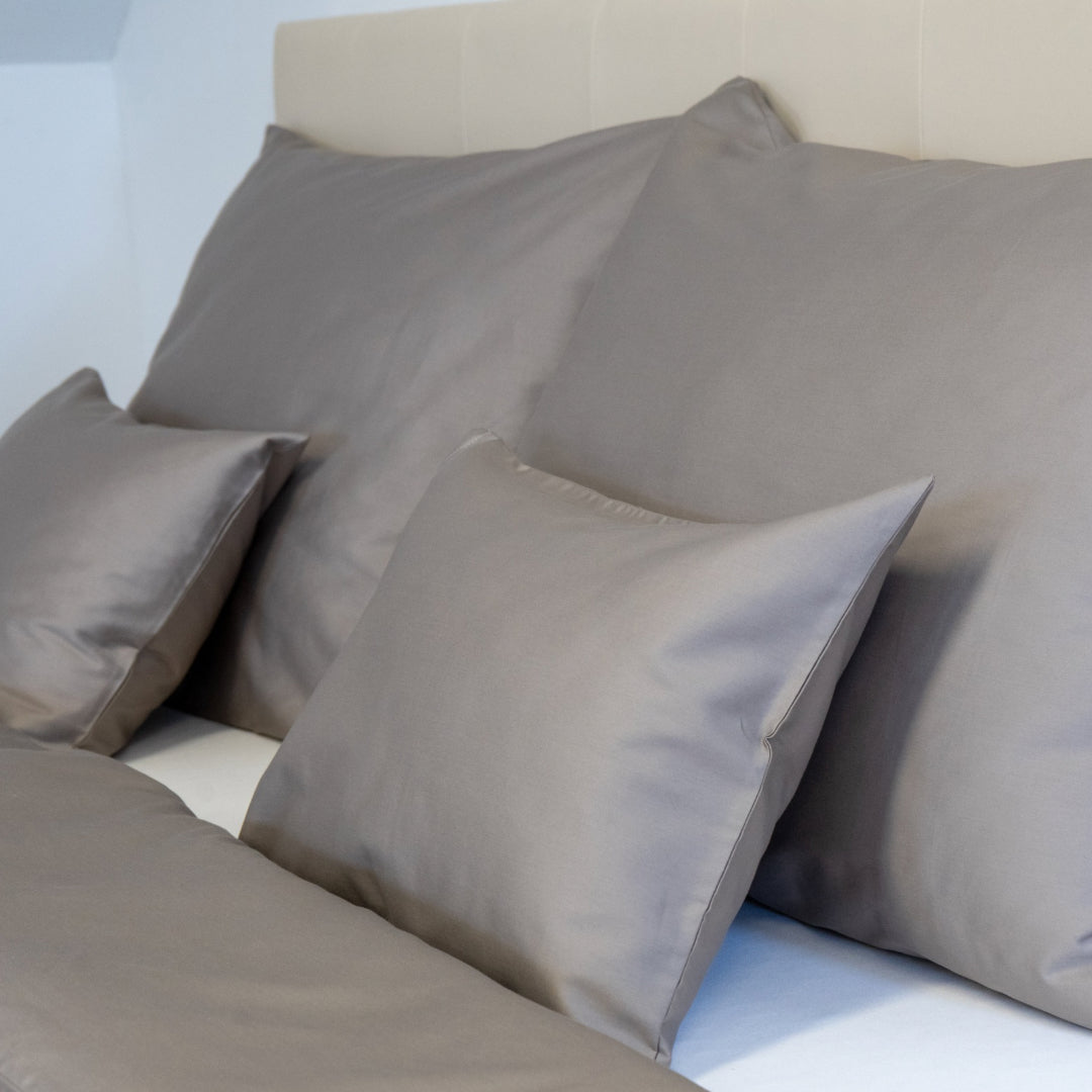 Taupe satin duvet cover - refined elegance