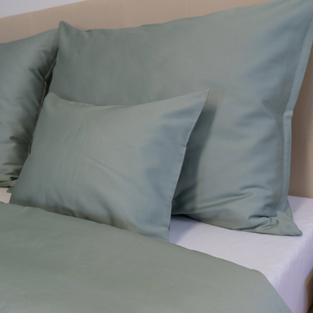 Sage satin duvet cover – natural harmony